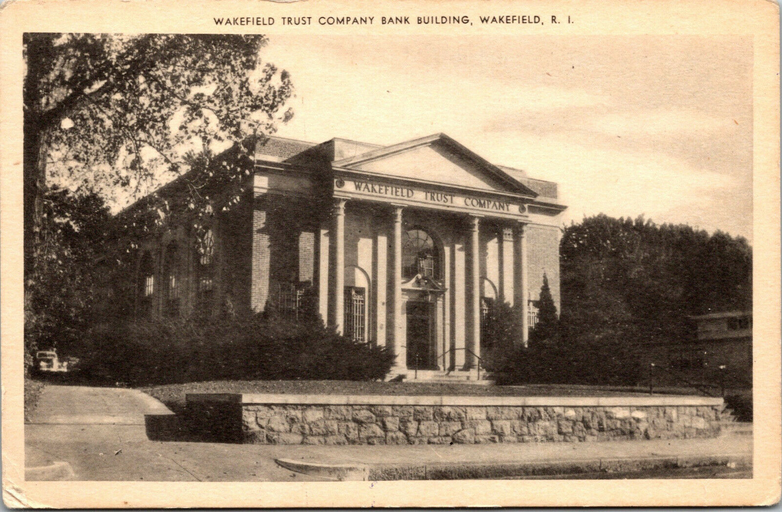 Vtg 1920s Wakefield Trust Company Bank Building Rhode Island Ri Postcard