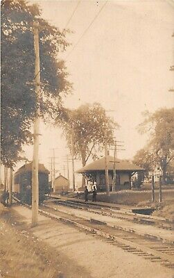 1912 Rppc Trolley At Rr Depot West Barrington Ri