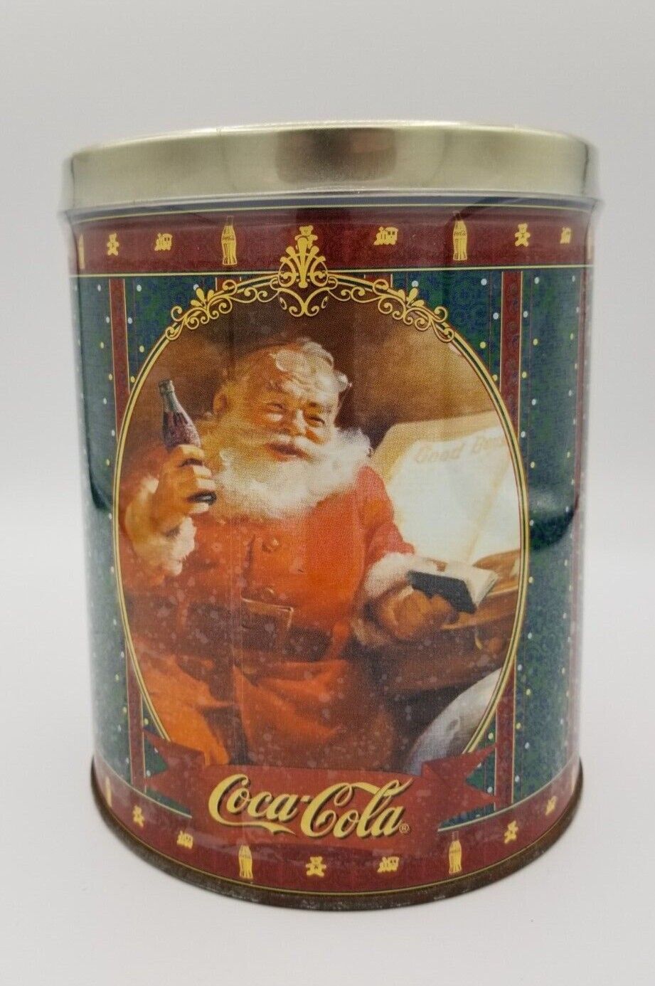 Coca Cola Tin Round Collectible 1997 Christmas Santa Claus Jigsaw Puzzle In Tin